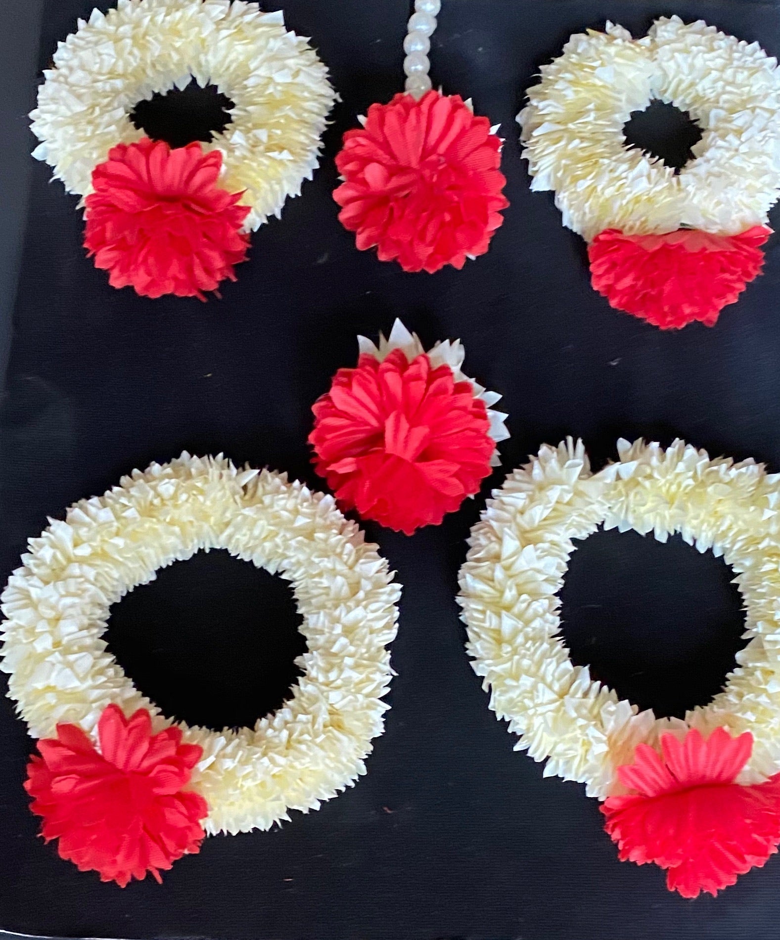 New Floral Hand Gajra Set – Hand Gajras, Ring Earrings & Maang Tikka